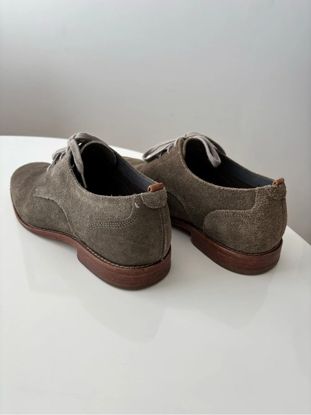 Cole Haan Gray Suede Derby Dress Shoes. Men’s 9.5